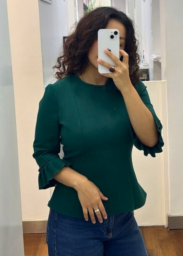 Blusa Alina peplum verde botella