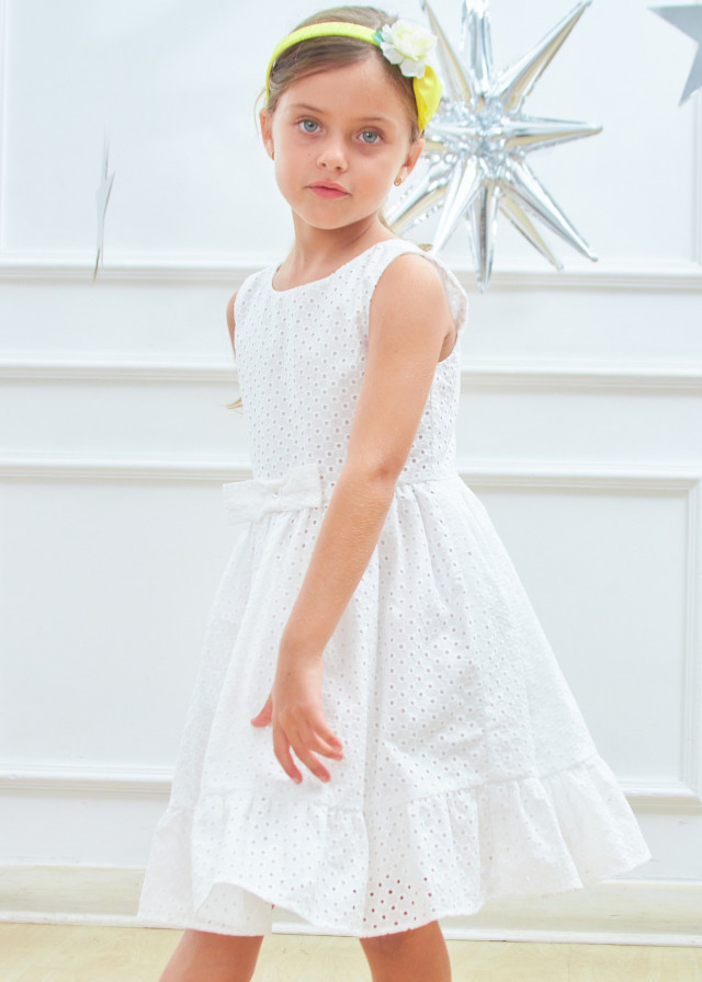 Vestido Broderie manga cero 100% cotton